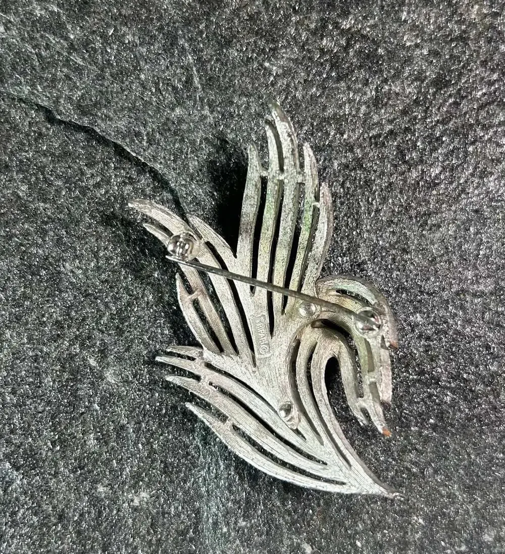 Trifari Silver Tone Brushed Feathers Vintage Brooch